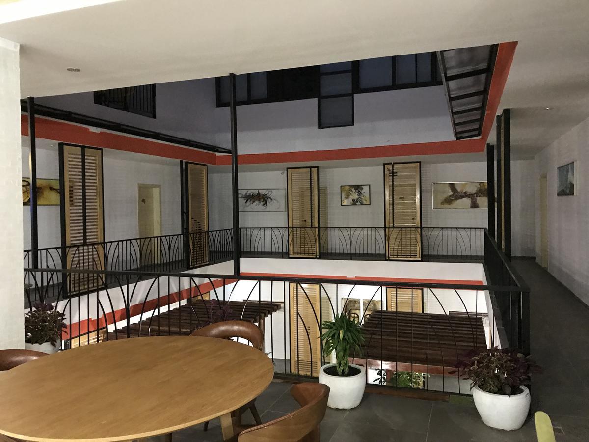 Benny'S City Hotel シアヌークビル エクステリア 写真