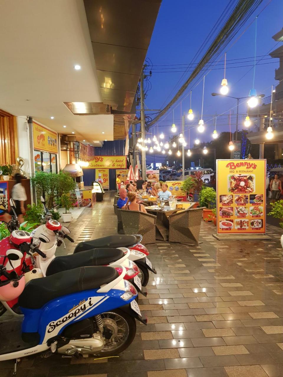 Benny'S City Hotel シアヌークビル エクステリア 写真